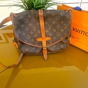 Authentic Louis Vitton Satchel Samir Crossbody